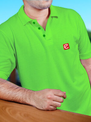 polo-t-shirt-parrot-green-model