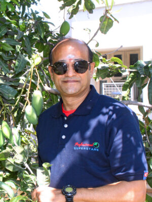 Professional Global Superstars - T-Shirts